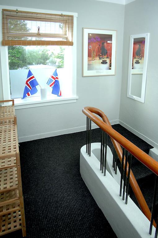 Gestinn Guesthouse Reykjavik Exterior photo